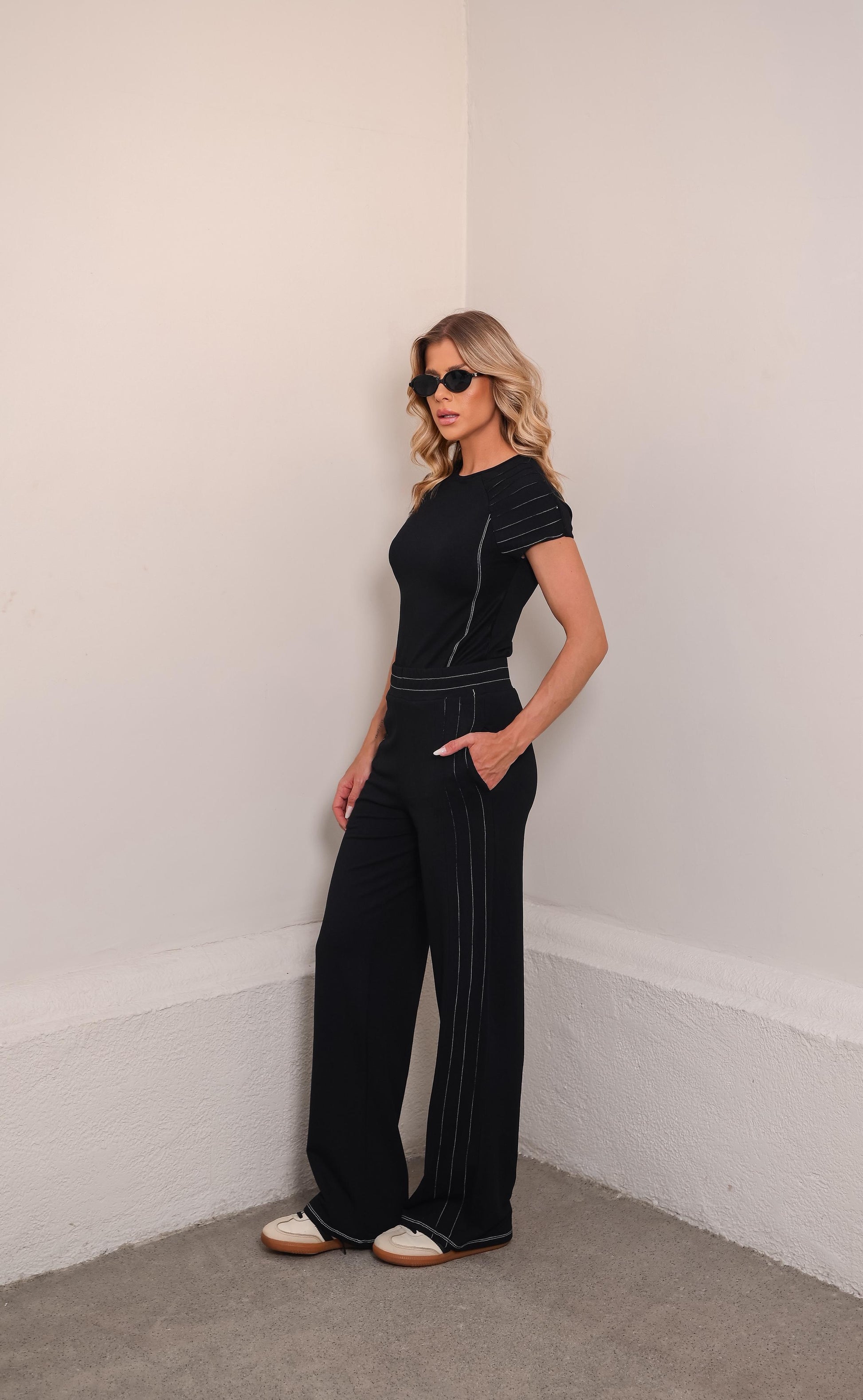Conjunto Kapsel - Preto