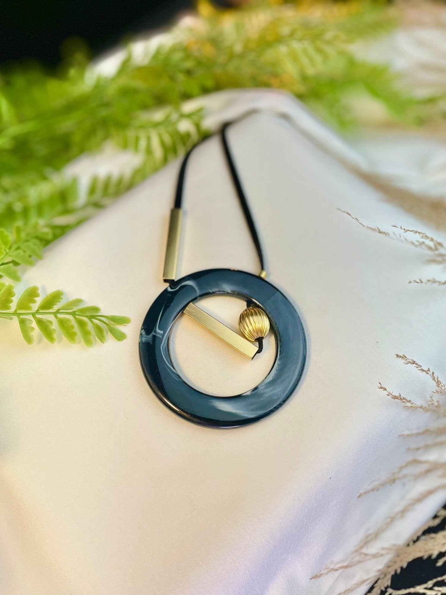 Colar Medal - Preto