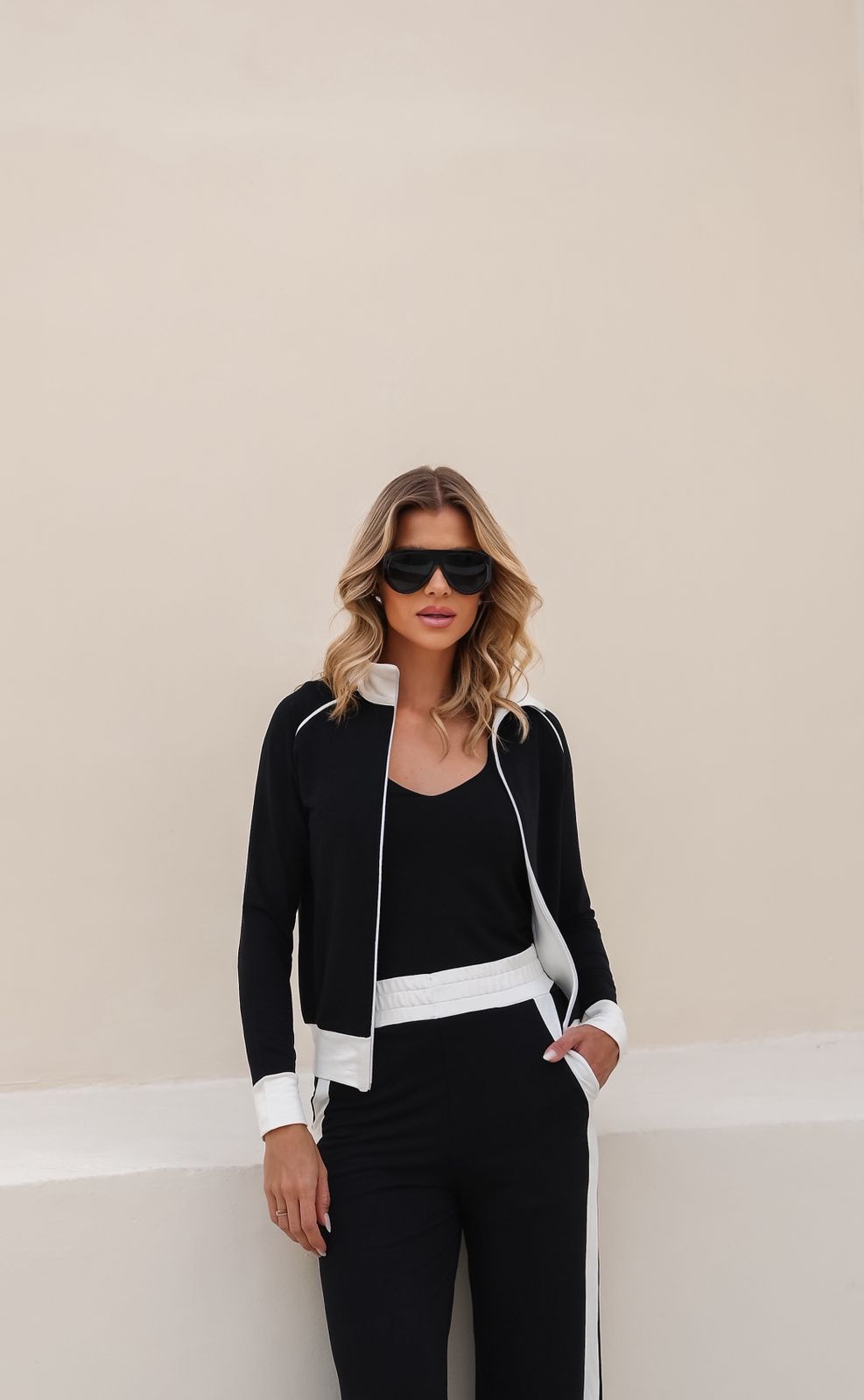 Jaqueta Stride - Preto / Off