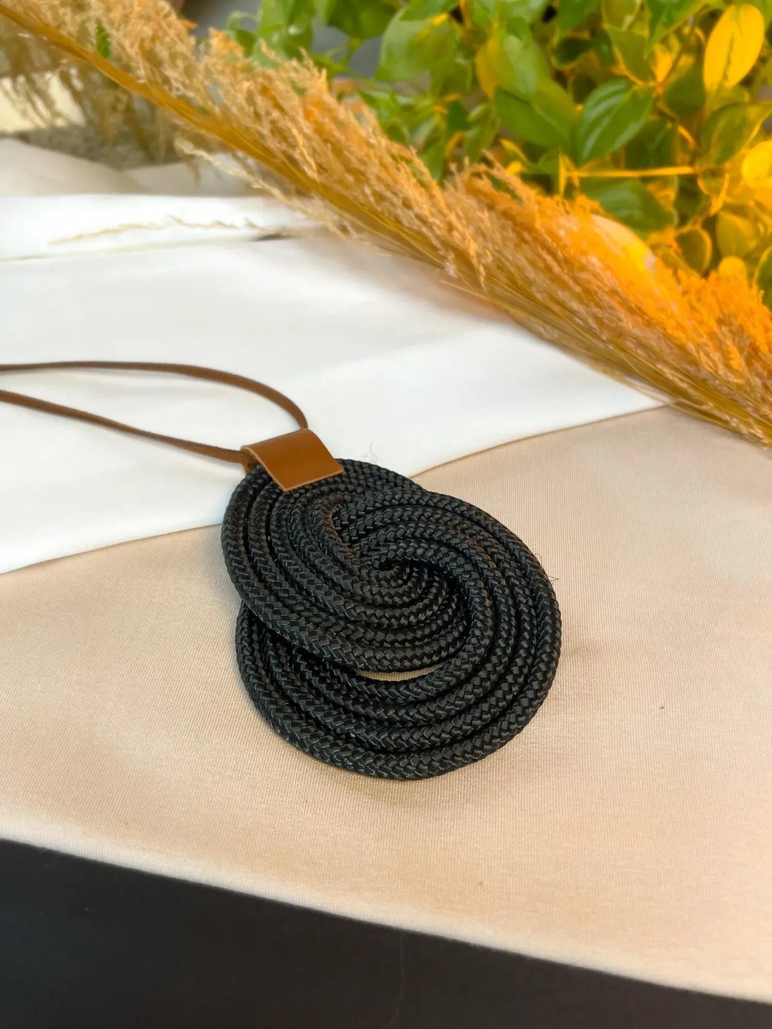 Colar Eclipse - Preto