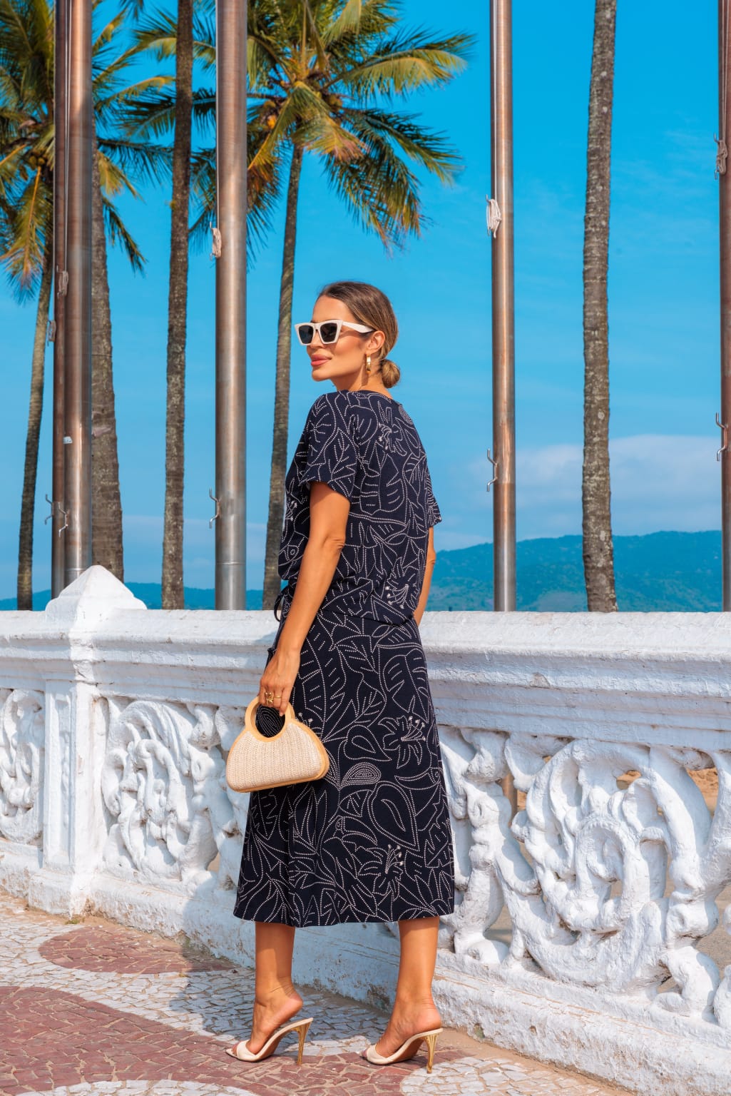 Conjunto Saia Astúrias - Floral Azul Marinho