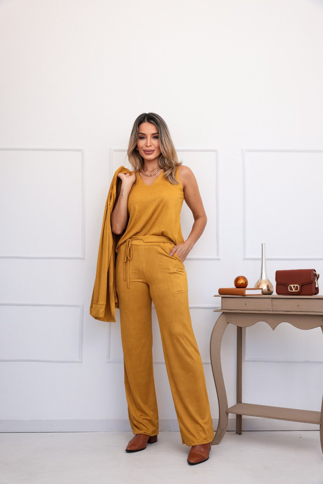 Conjunto Suede - Mostarda