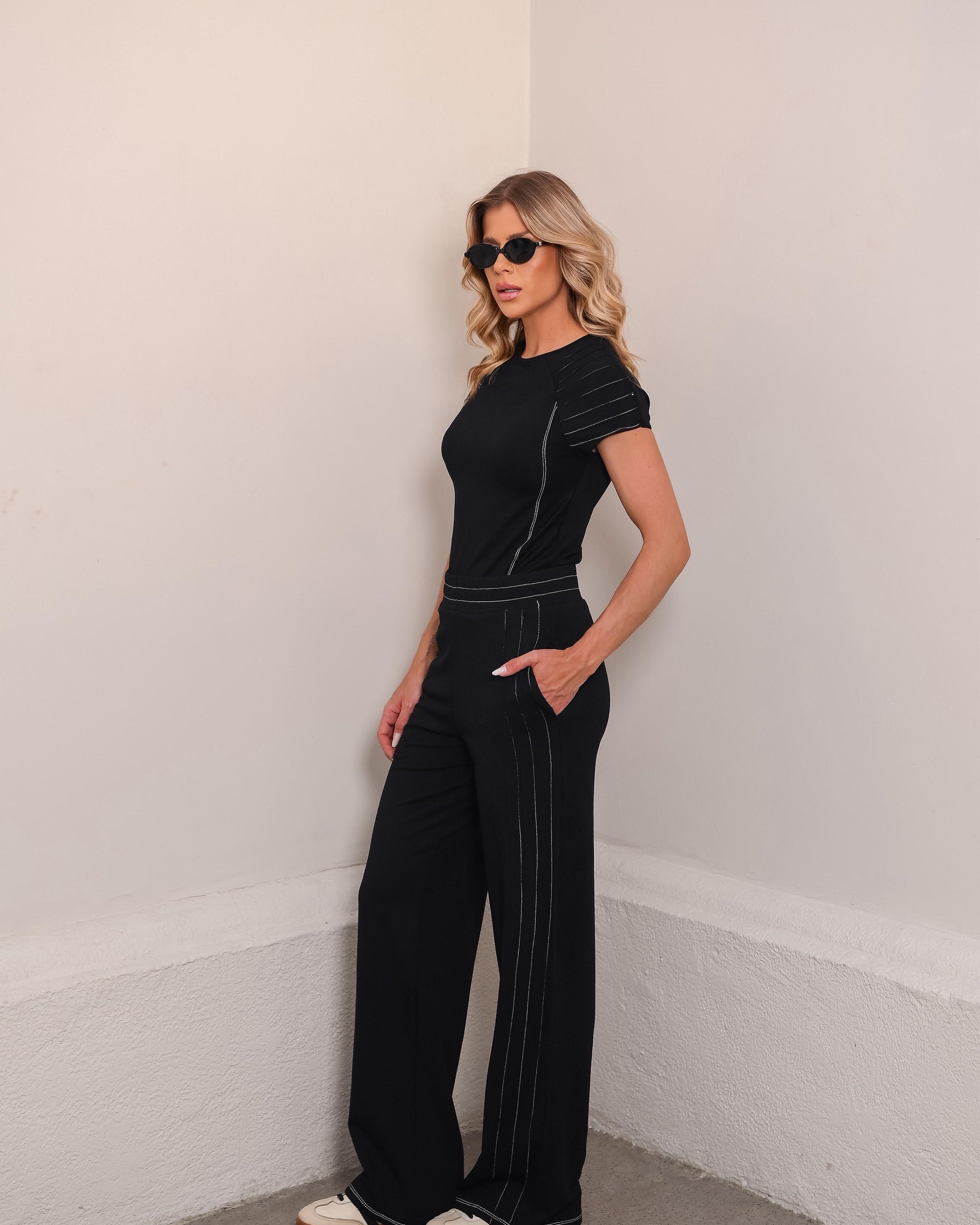 Conjunto Kapsel - Preto