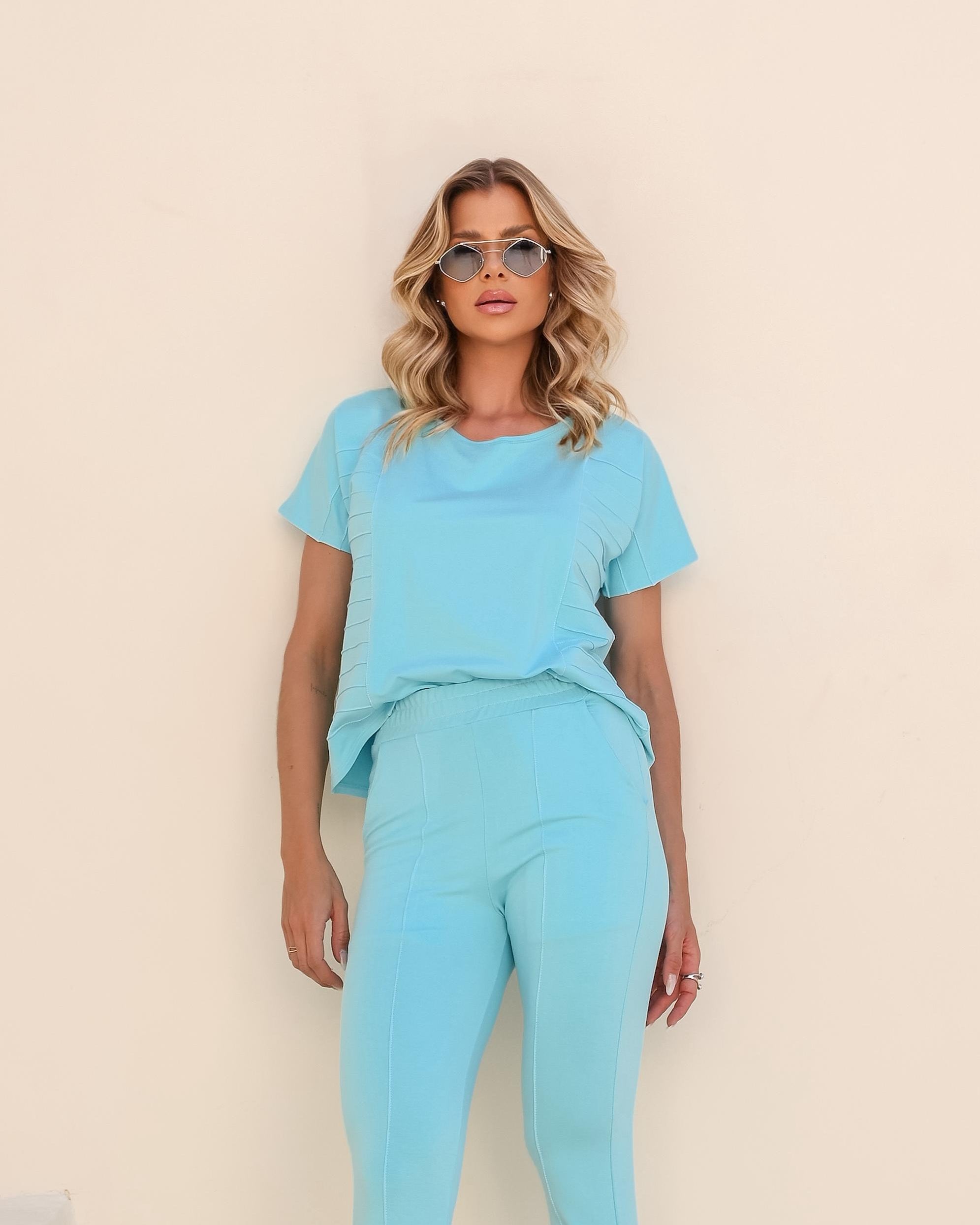 Conjunto Quartzo - Azul Claro