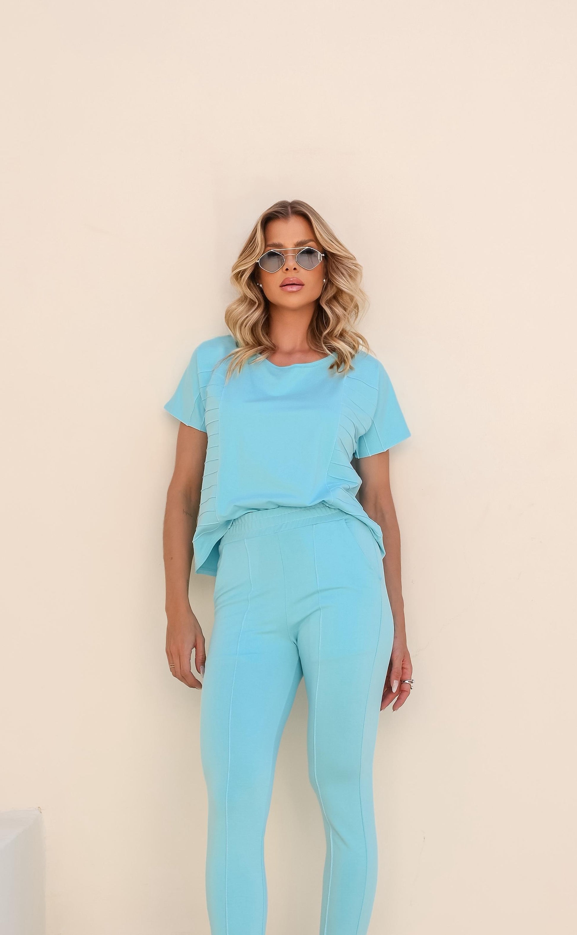 Conjunto Quartzo - Azul Claro