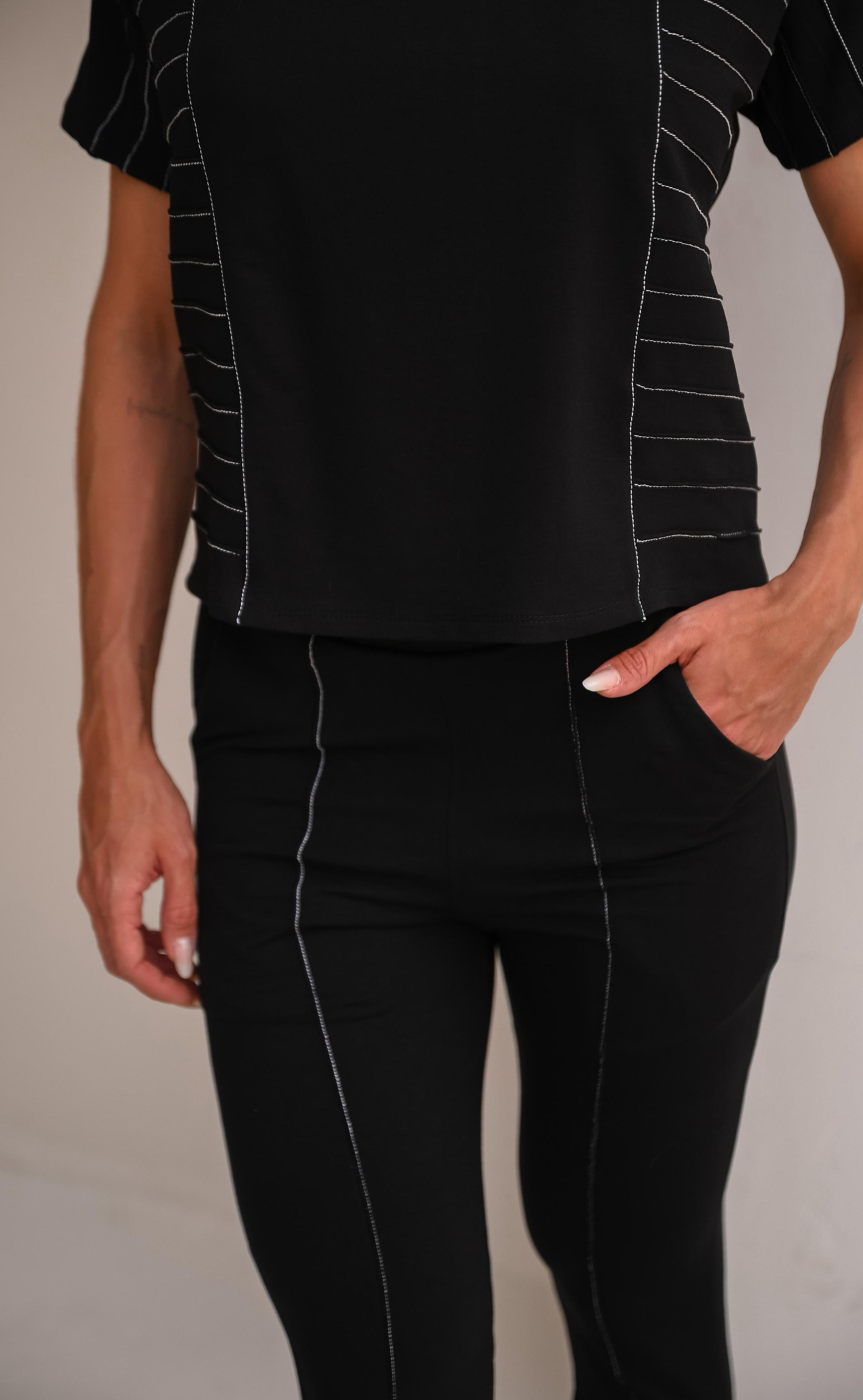 Conjunto Quartzo - Preto