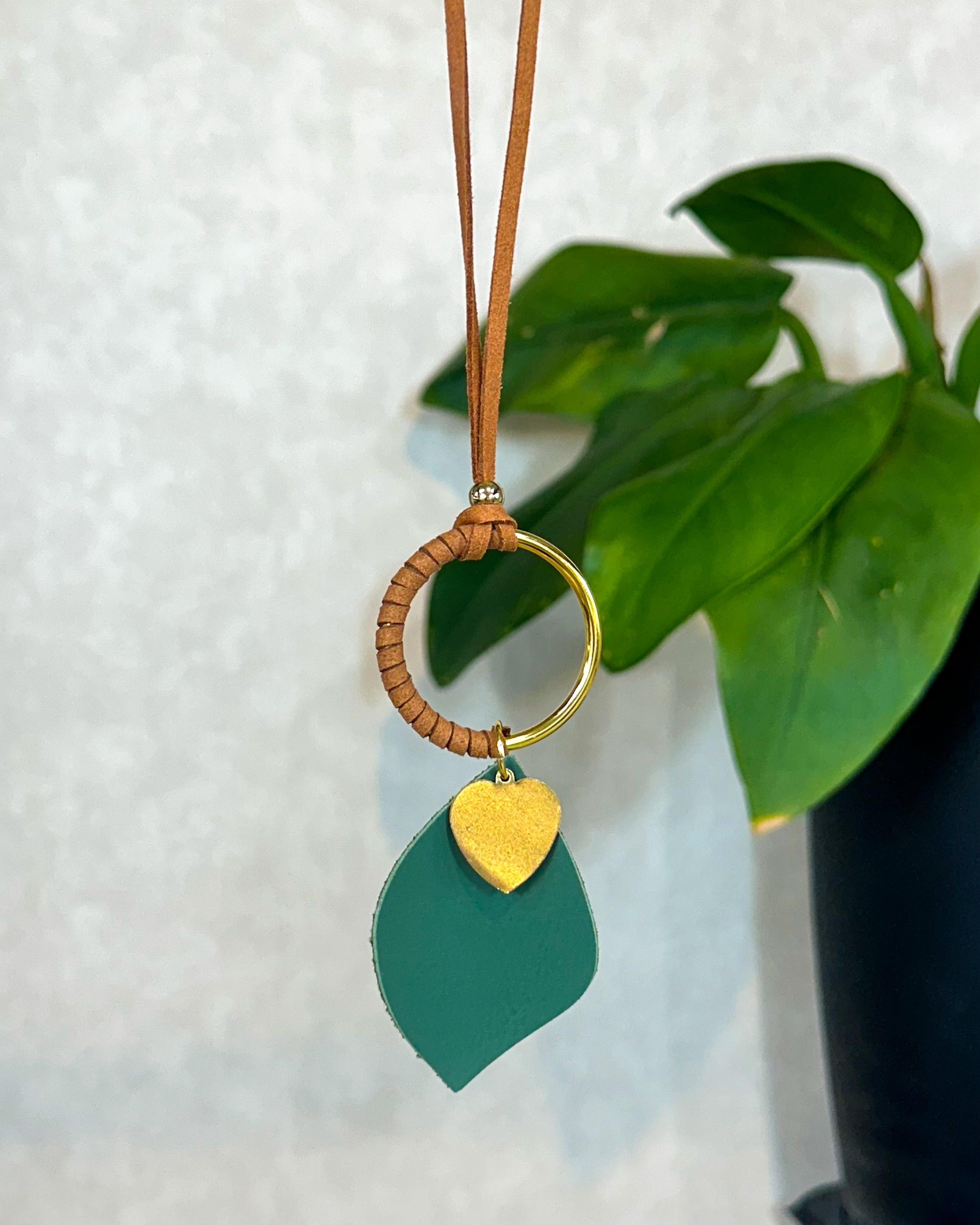 Colar Folha - Verde Oliva