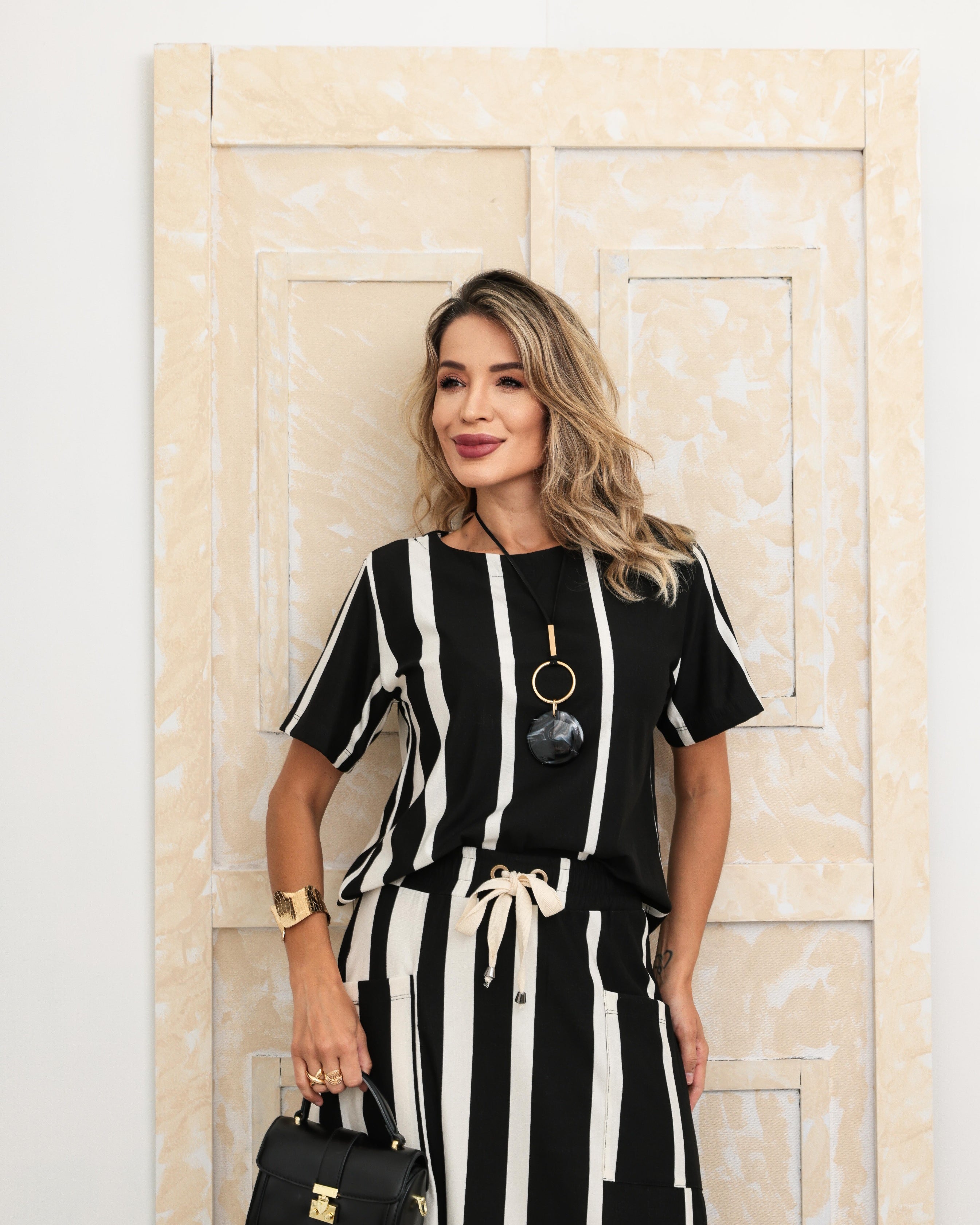 Conjunto Saia Astúrias - Preto