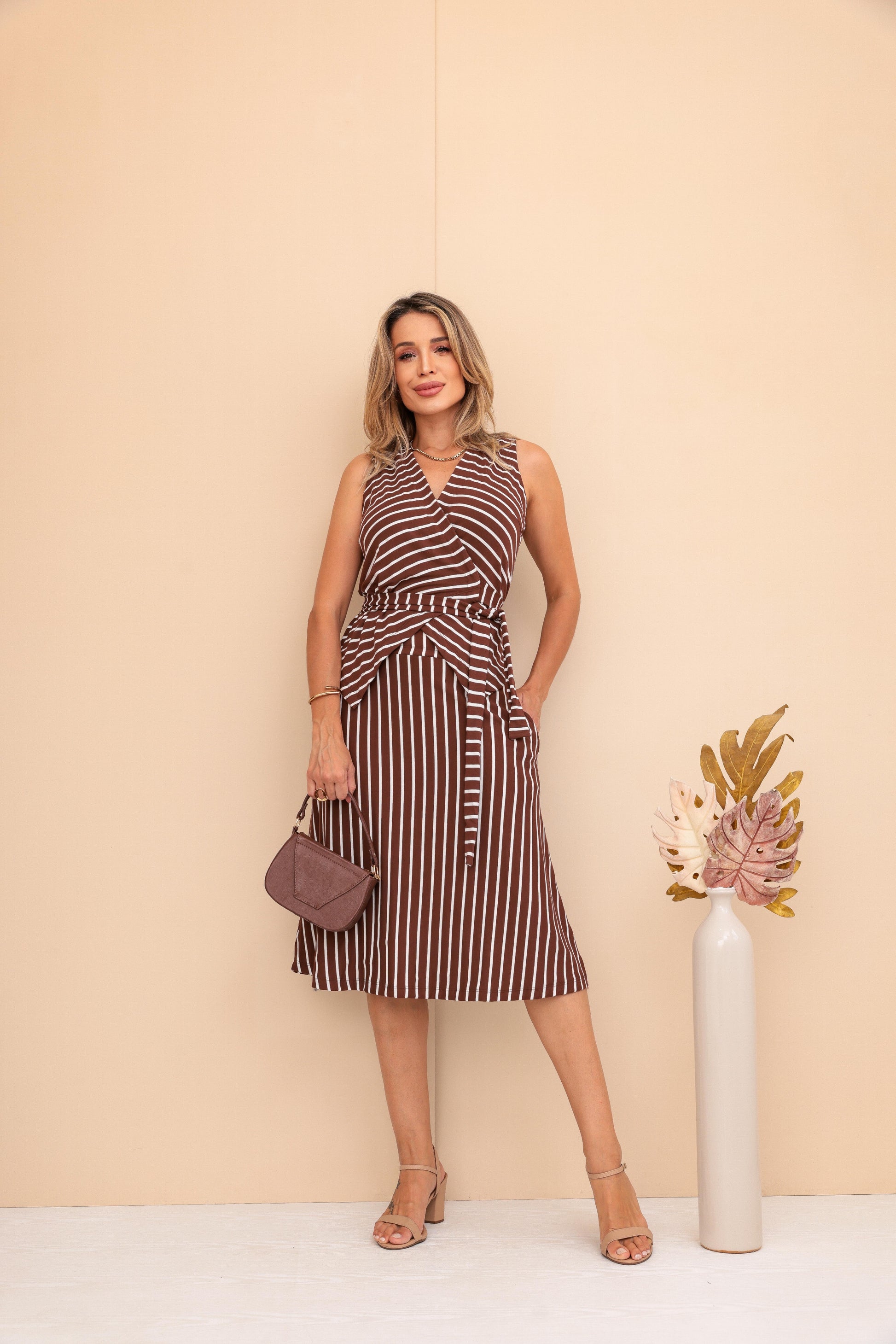 Conjunto Saia Vesti - Marrom com Off