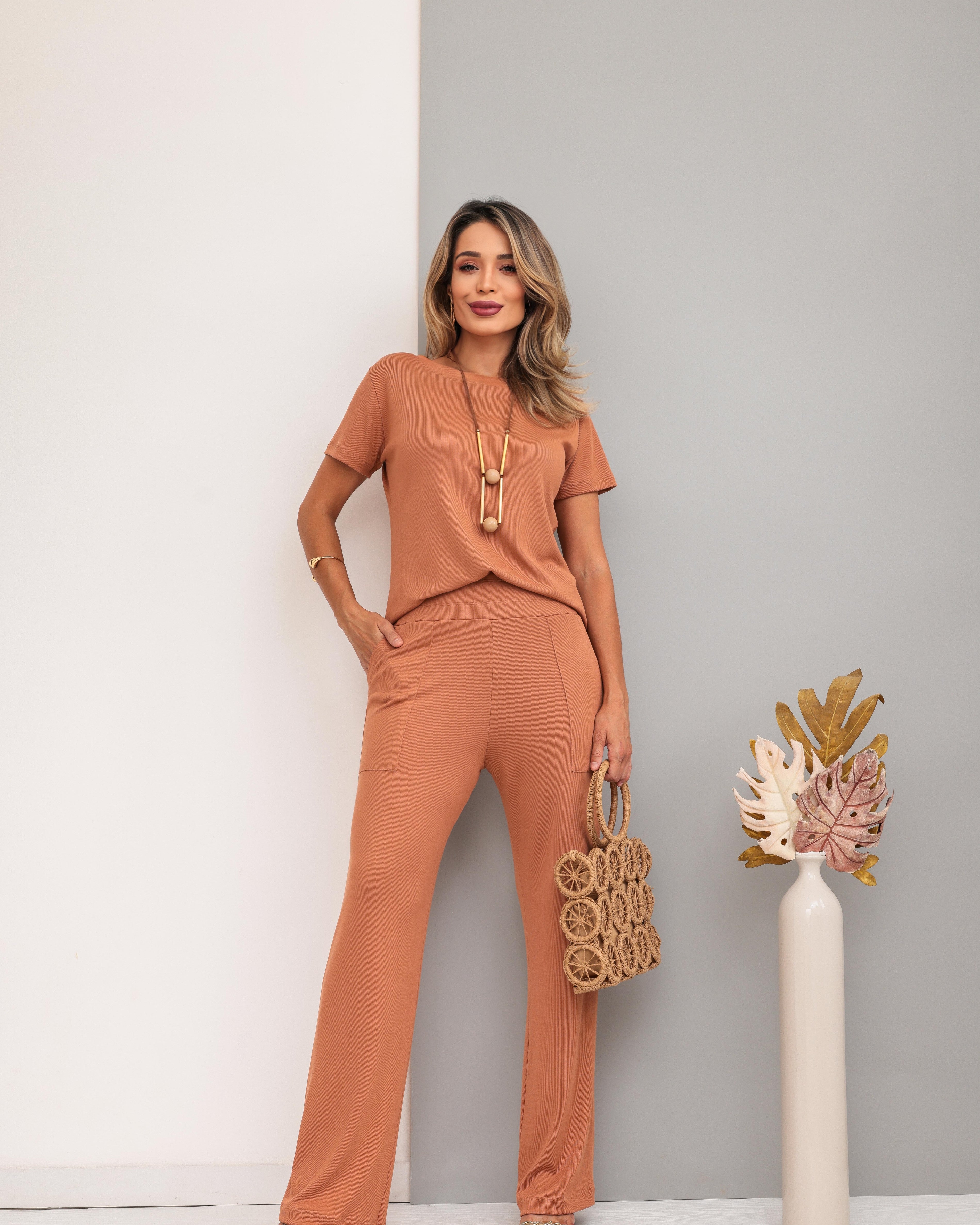 Conjunto Essence - Caramelo