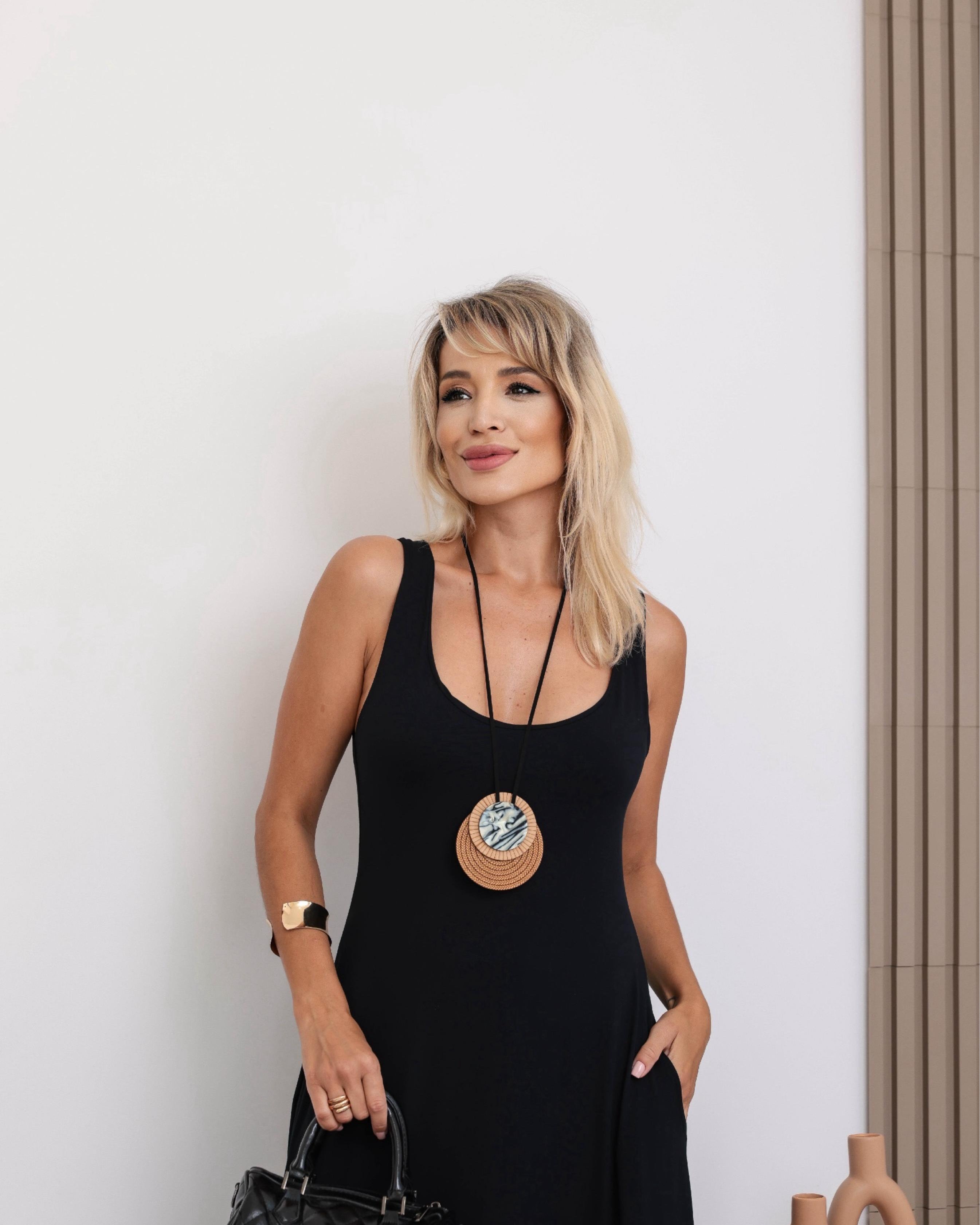 Vestido Basic Midi - Preto