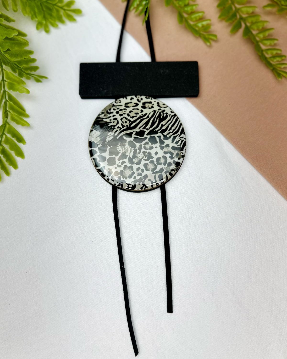 Colar Selva - Preto